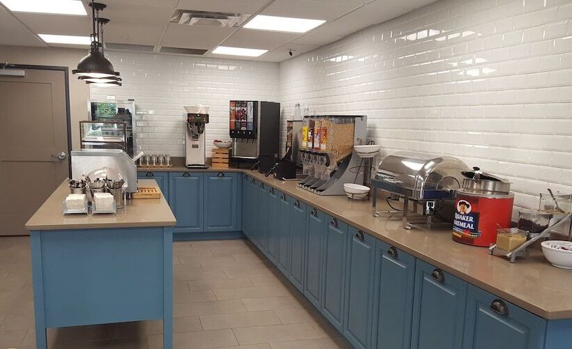 호텔 Country Inn & Suites By Radisson, Savannah Midtown, Ga