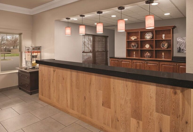 Отель Country Inn & Suites By Radisson, Schaumburg, Il