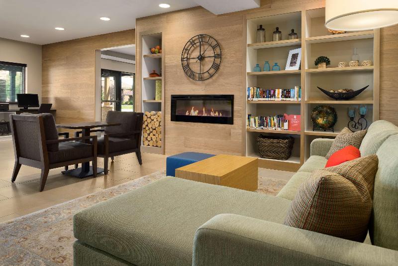 فندق Country Inn & Suites By Radisson, St. Cloud West, Mn