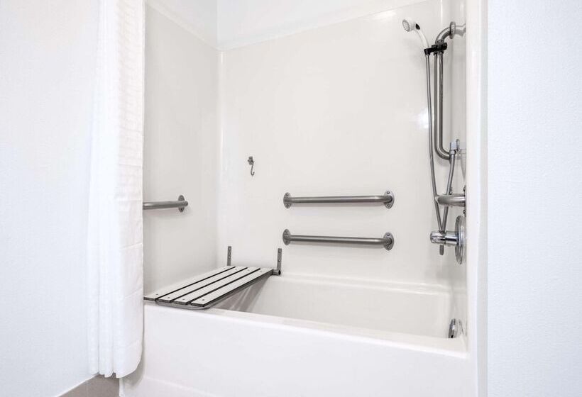 هتل Country Inn & Suites By Radisson, Toledo, Oh