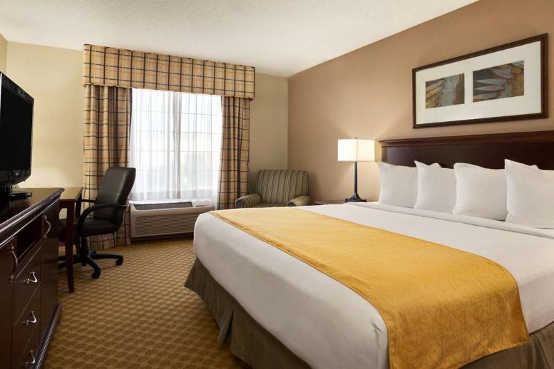 هتل Country Inn & Suites By Radisson, Toledo, Oh