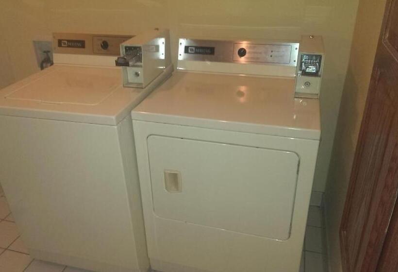 Отель Country Inn & Suites By Radisson, Tulsa, Ok