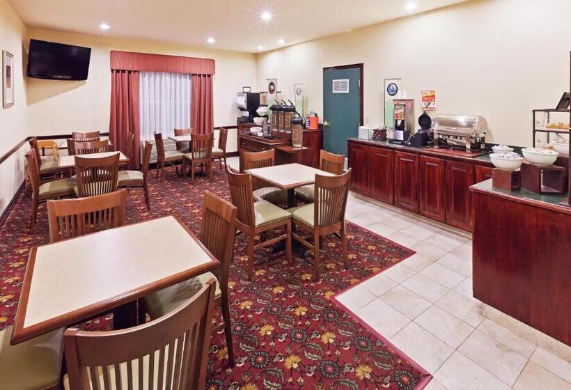 فندق Country Inn & Suites By Radisson, Tulsa, Ok