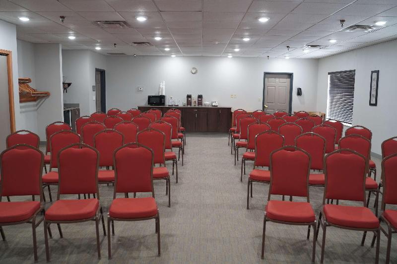 فندق Country Inn & Suites By Radisson, Watertown, Sd