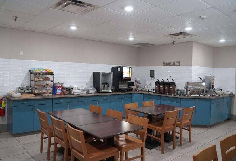 فندق Country Inn & Suites By Radisson, Watertown, Sd