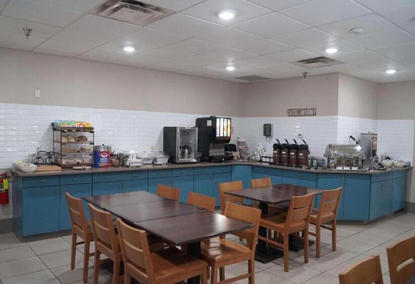 فندق Country Inn & Suites By Radisson, Watertown, Sd