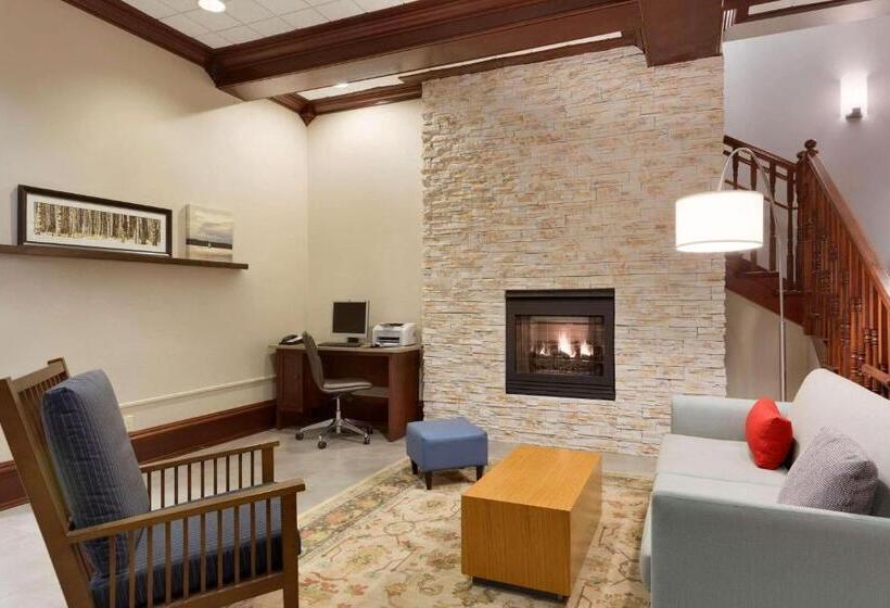 فندق Country Inn & Suites By Radisson, Wausau, Wi