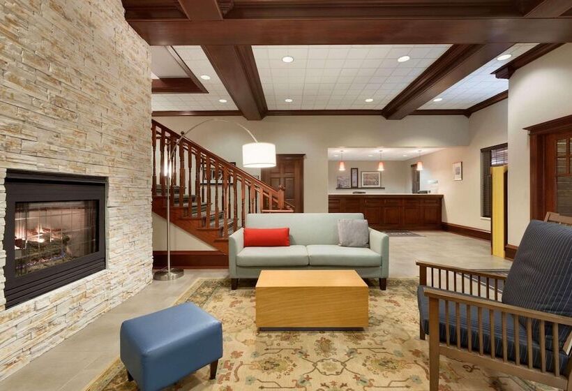 فندق Country Inn & Suites By Radisson, Wausau, Wi