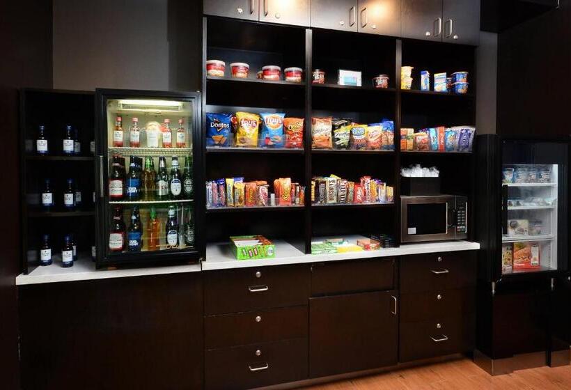 فندق Courtyard Beckley