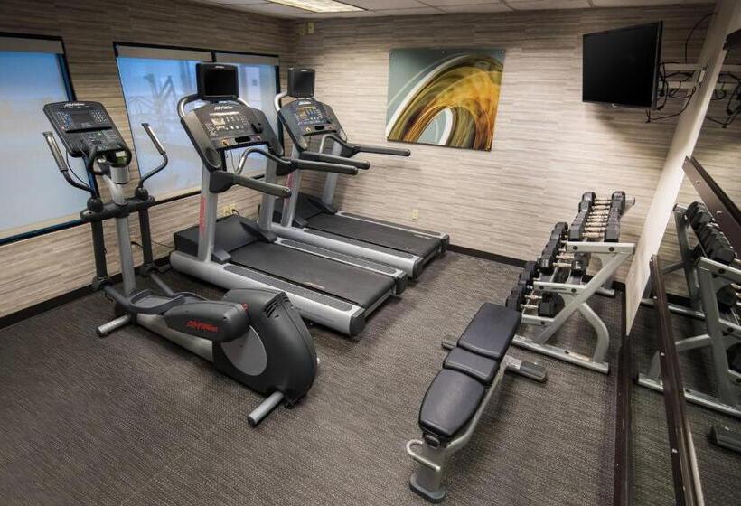 هتل Courtyard By Marriott Scranton Montage Mountain