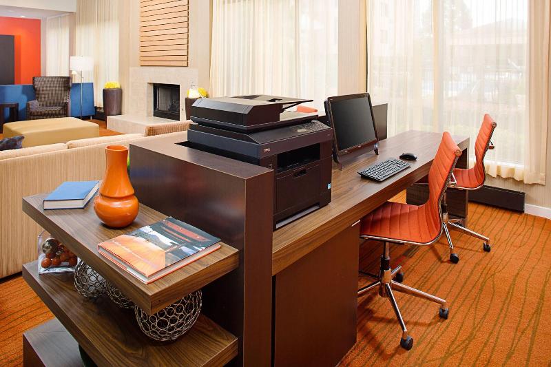 هتل Courtyard By Marriott Wilmington/wrightsville Beach