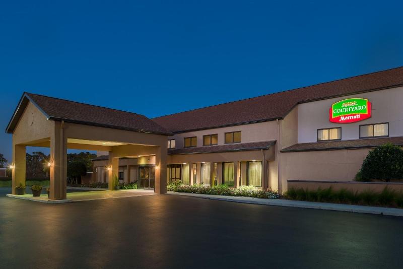 هتل Courtyard By Marriott Wilmington/wrightsville Beach