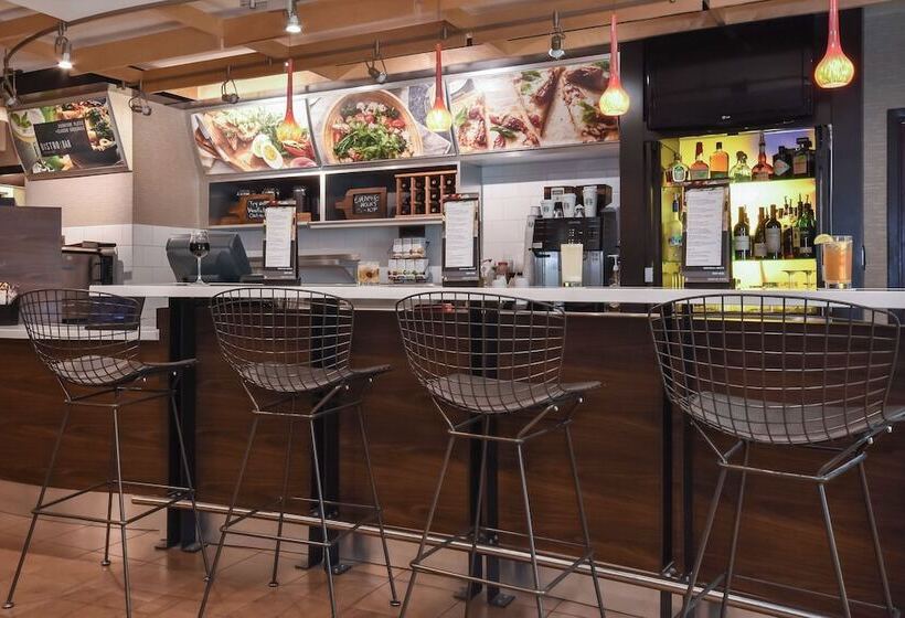 酒店 Courtyard By Marriott Charlotte Lake Norman