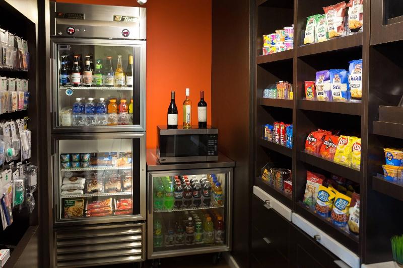 فندق Courtyard By Marriott Fort Collins