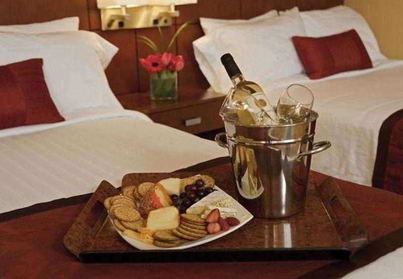 هتل Courtyard Grand Rapids Downtown