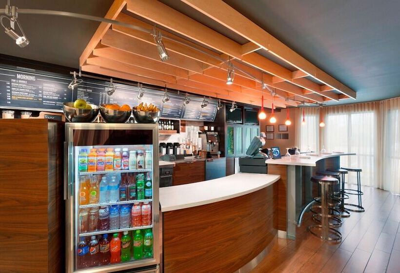 فندق Courtyard Houston The Woodlands