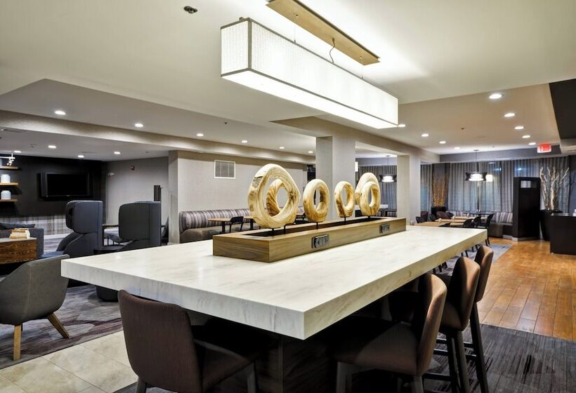 فندق Courtyard By Marriott Jacksonville Airport/ Northeast