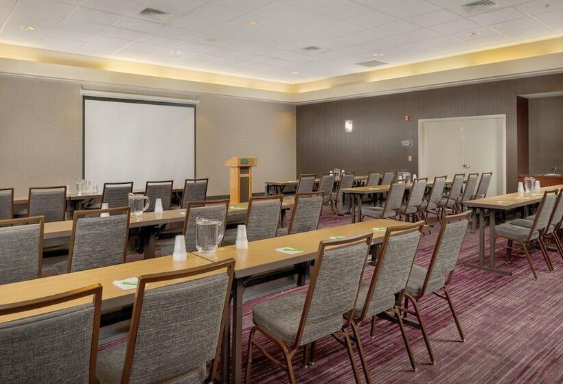 هتل Courtyard By Marriott New Haven Orange