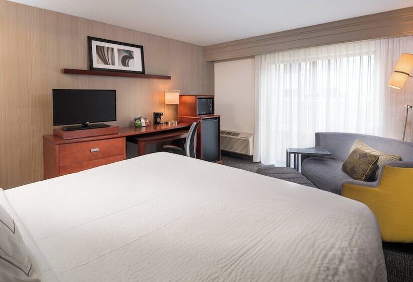 هتل Courtyard By Marriott New Haven Orange
