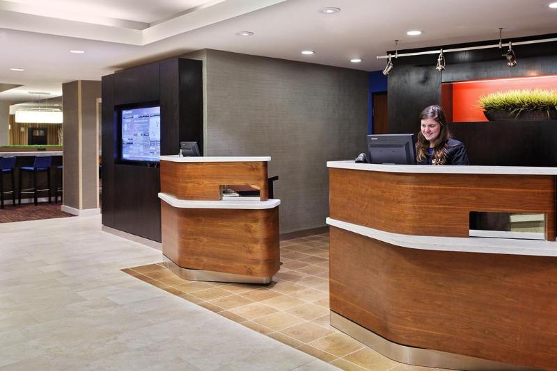 فندق Courtyard Tampa North/i75 Fletcher