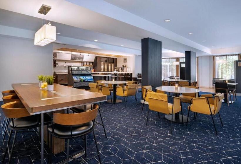 فندق Courtyard Tampa North/i75 Fletcher