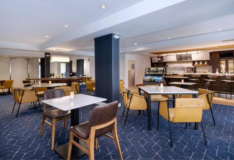 فندق Courtyard Tampa North/i75 Fletcher