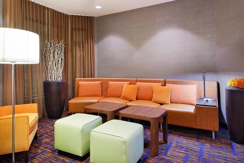 فندق Courtyard Tampa North/i75 Fletcher