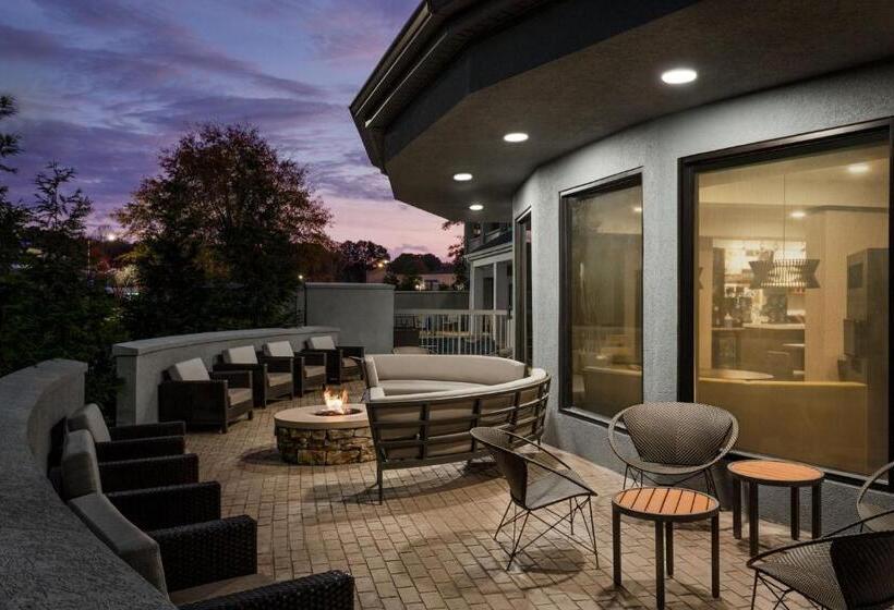 酒店 Courtyard Tupelo