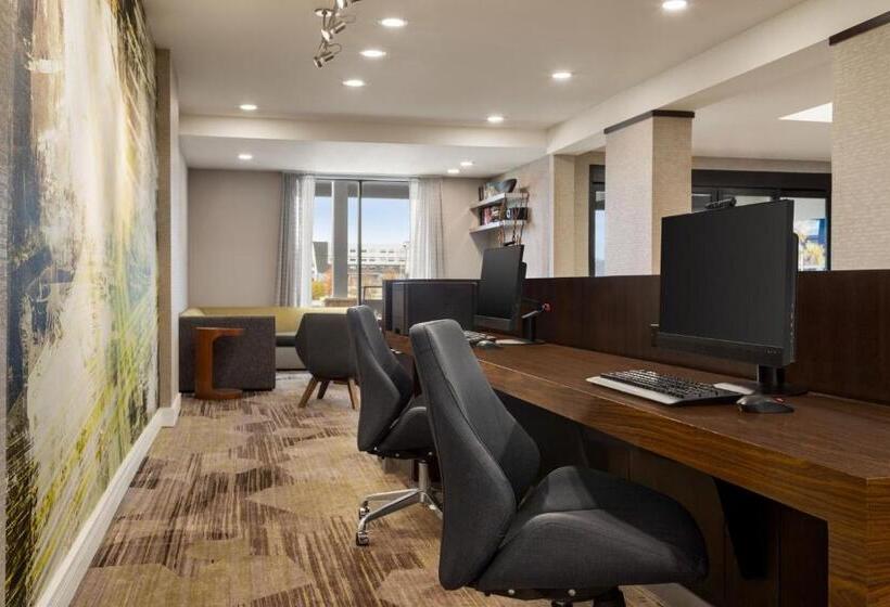 酒店 Courtyard Tupelo