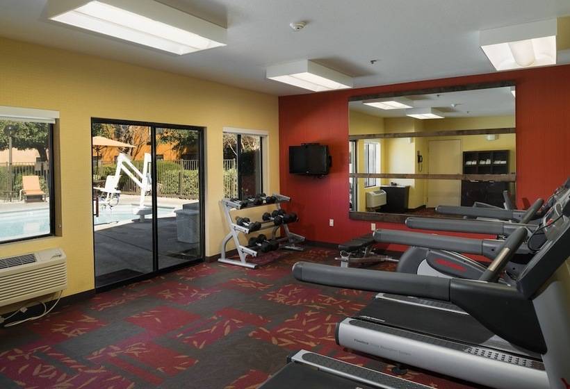 호텔 Courtyard By Marriott Vacaville