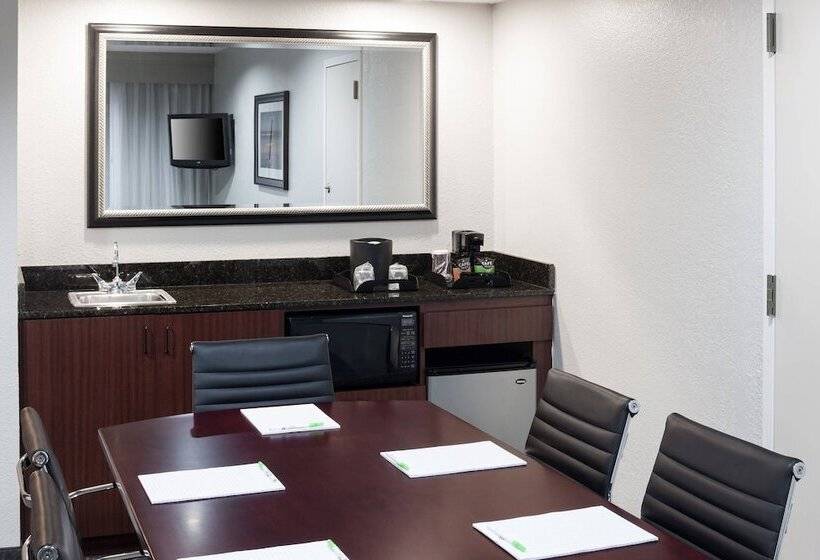 فندق Courtyard By Marriott Waco