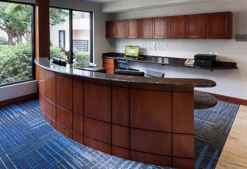 فندق Courtyard By Marriott Waco