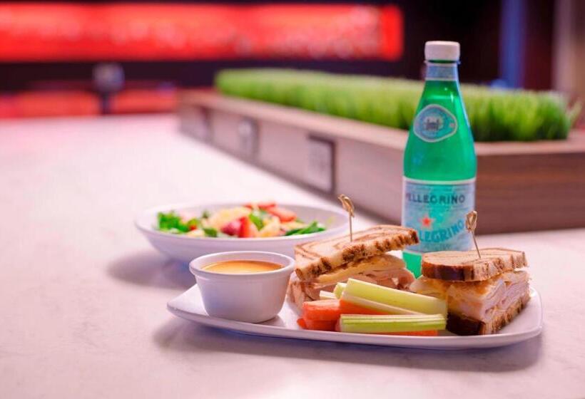 فندق Courtyard Wausau