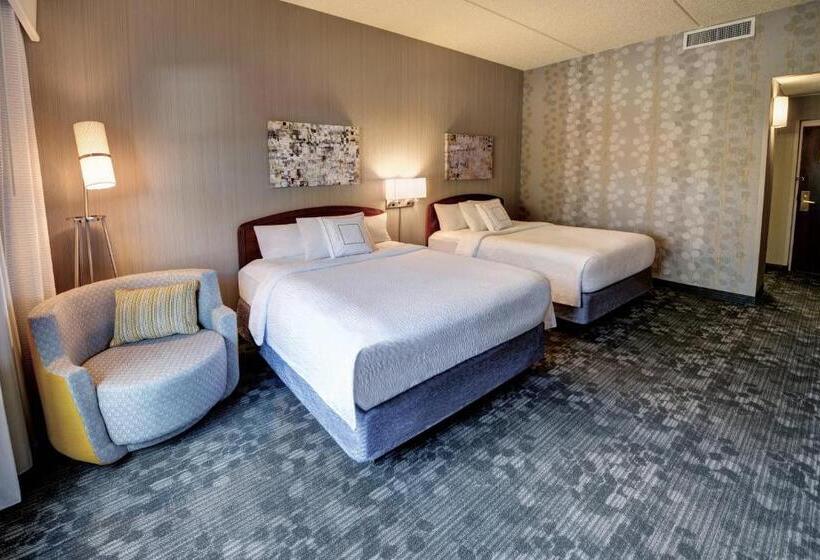 فندق Courtyard Wausau