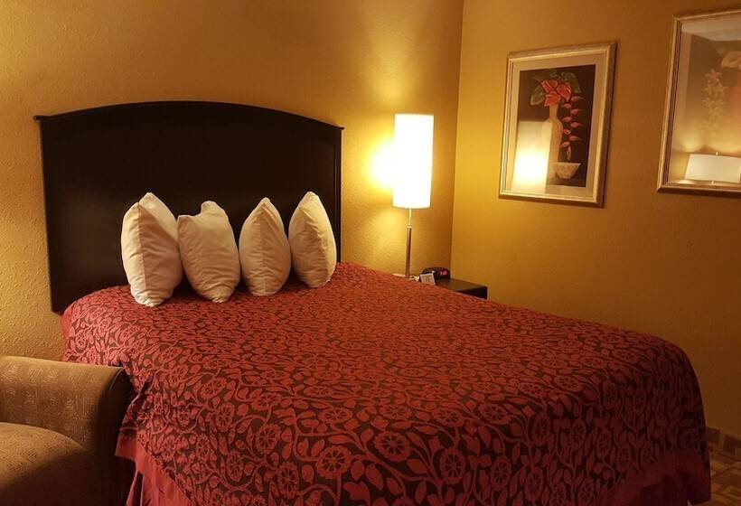 فندق Days Inn By Wyndham Central City