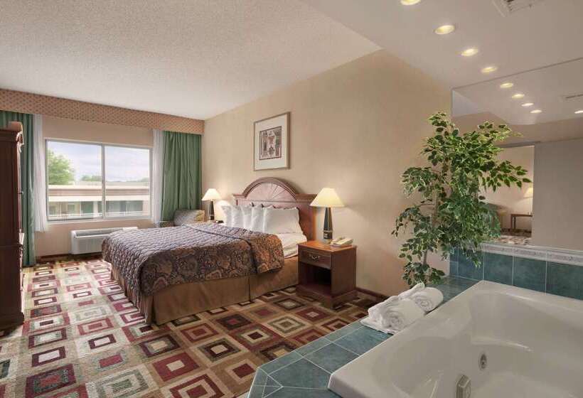 בית מלון כפרי Days Inn & Suites By Wyndham Albany