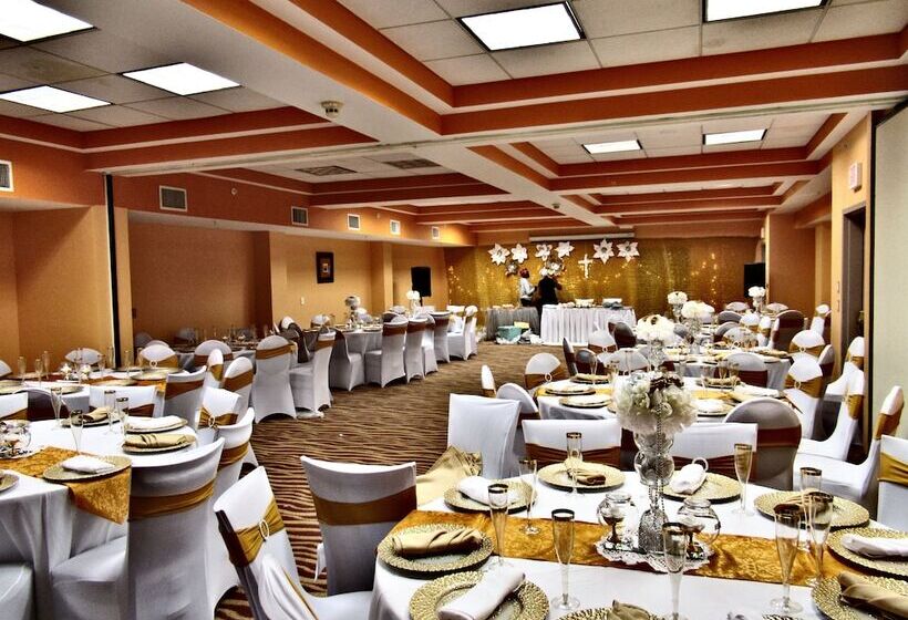 בית מלון כפרי Days Inn & Suites By Wyndham Albany