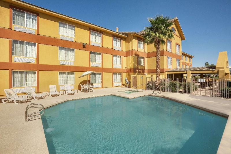 Garner Hotel Phoenix   Surprise, An Ihg