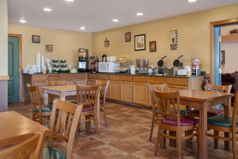 Garner Hotel Phoenix   Surprise, An Ihg