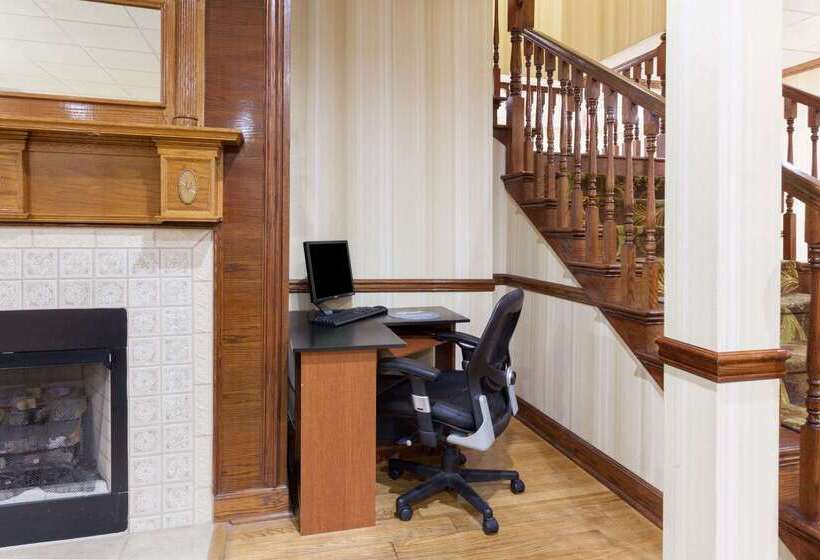 فندق Days Inn & Suites By Wyndham Tucker/northlake