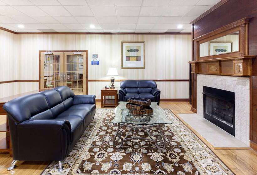 فندق Days Inn & Suites By Wyndham Tucker/northlake