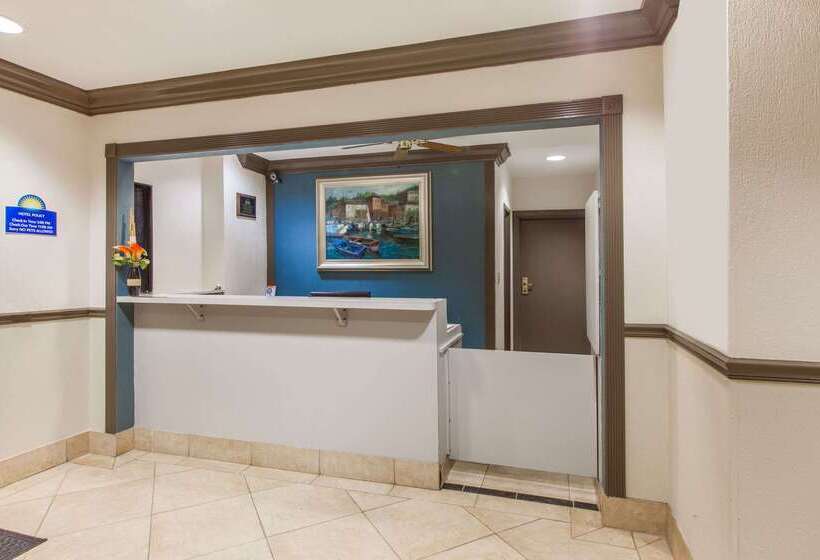 酒店 Days Inn & Suites By Wyndham Webster Nasaclearlakehouston