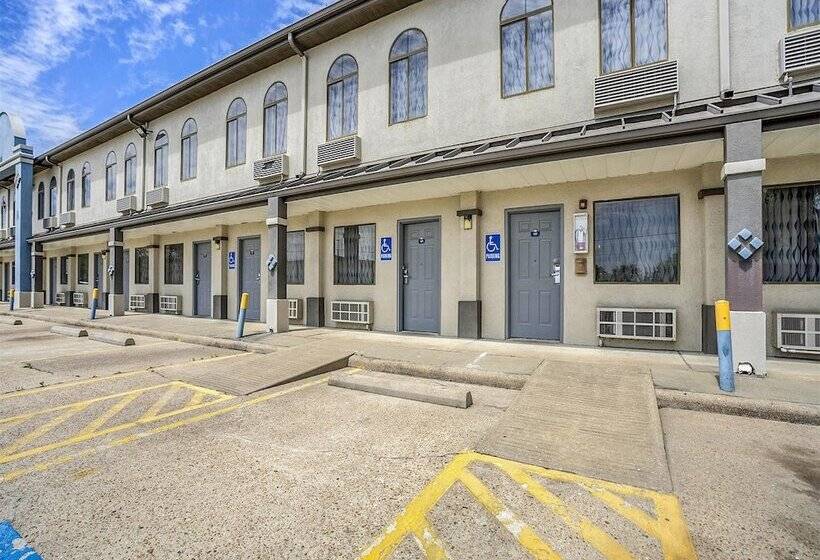 酒店 Days Inn & Suites By Wyndham Webster Nasaclearlakehouston