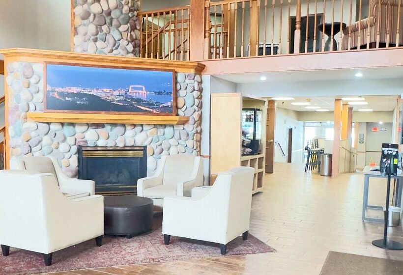 酒店 Duluth Inn & Suites Near Spirit Mountain