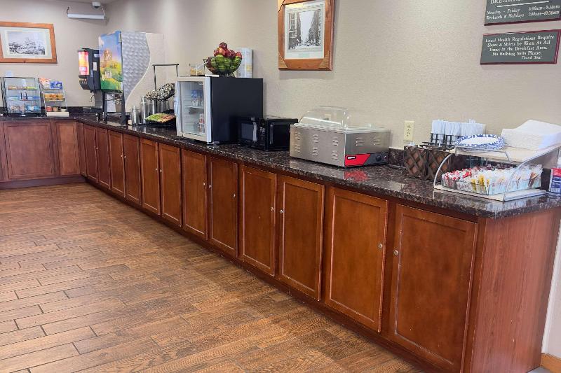 酒店 Duluth Inn & Suites Near Spirit Mountain