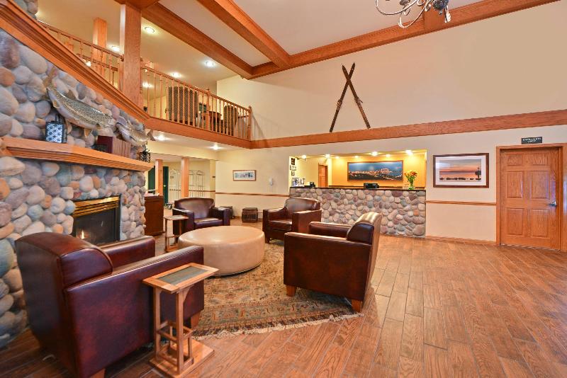 酒店 Duluth Inn & Suites Near Spirit Mountain