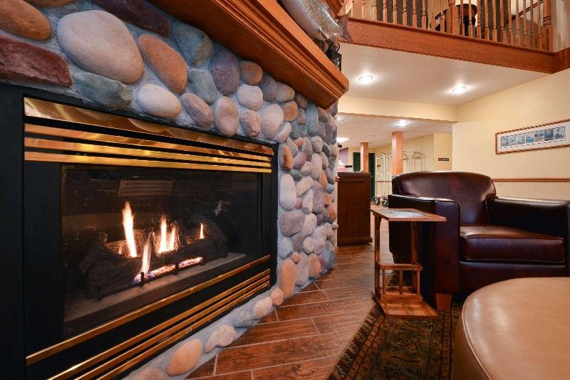 酒店 Duluth Inn & Suites Near Spirit Mountain