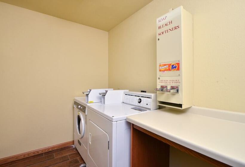 酒店 Duluth Inn & Suites Near Spirit Mountain