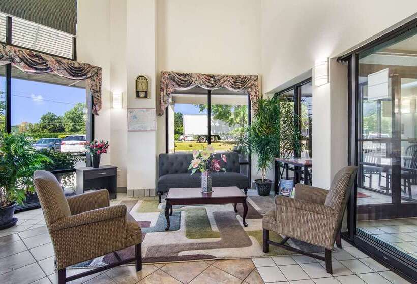 فندق Econo Lodge South