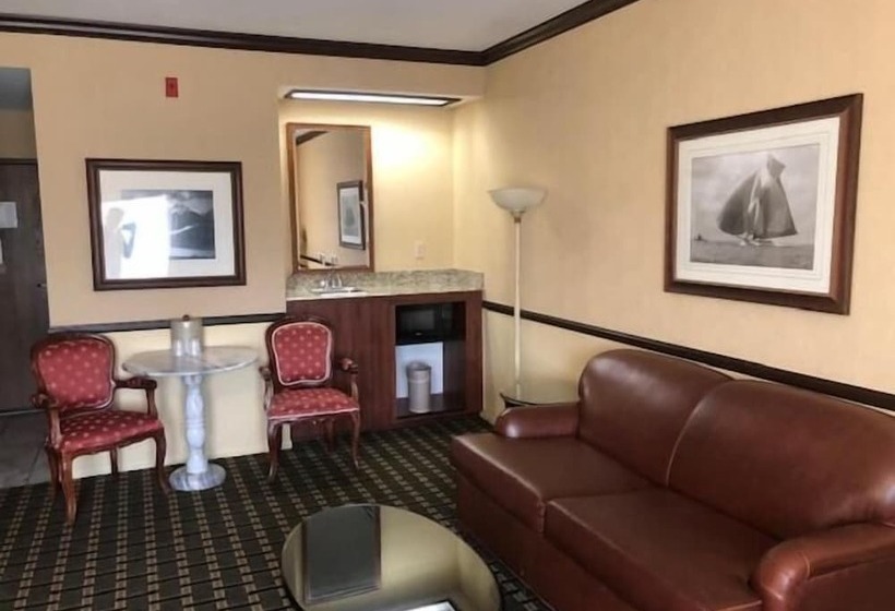 فندق Folk Inn Ontario Airport